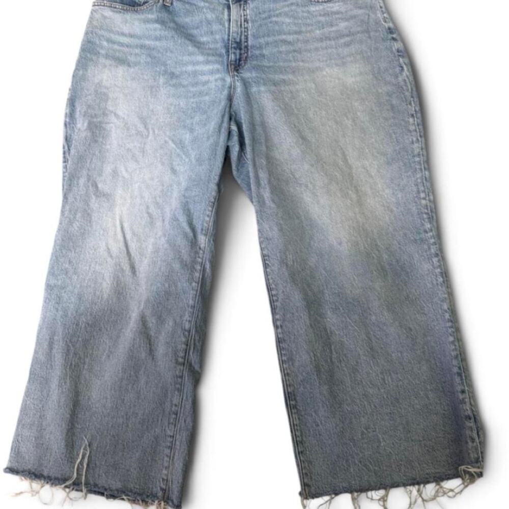 J Crew Curvy Wide-Leg Cropped Jeans Women’s 35P Light Wash Raw Hem